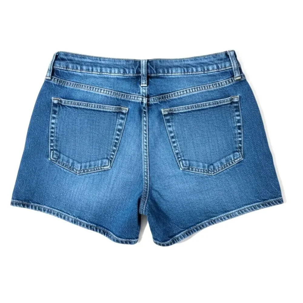 Gap 5 Inch Medium-Light Wash Denim Shorts Beach Summer Back to School Size 6 28 - Picture 3 of 6